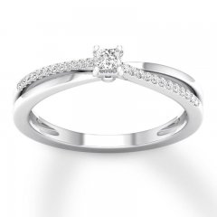 Diamond Ring 1/8 ct tw Princess/Round-cut 10K White Gold