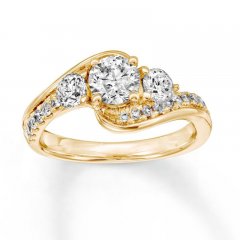 Diamond Engagement Ring 1-3/8 ct tw Round-cut 14K Yellow Gold