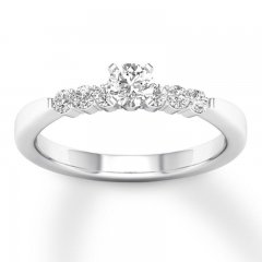 Diamond Engagement Ring 5/8 ct tw Round-cut 14K White Gold