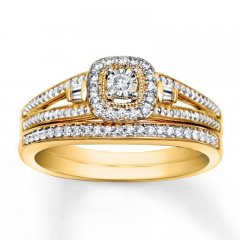 Diamond Bridal Set 1/5 carat tw 10K Yellow Gold